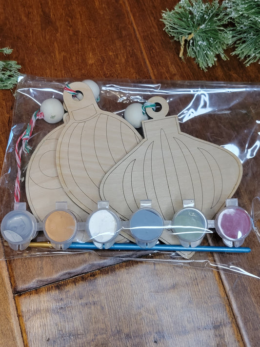 3 piece Christmas Ornaments